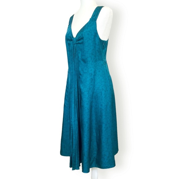 Marc Jacobs Silk ‘Flowers and Birds’ Trapeze Dress - Picture 2 of 10